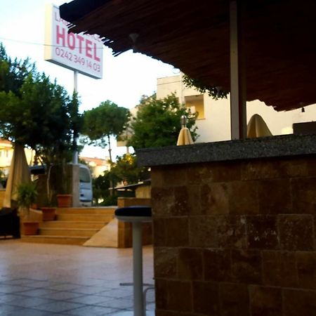 Lara Palace Hotel 안탈리아 외부 사진